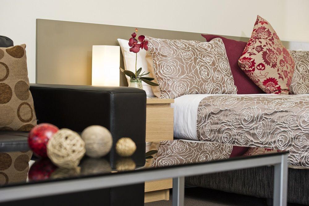 Moonlight Bay Apartments Рай Екстериор снимка